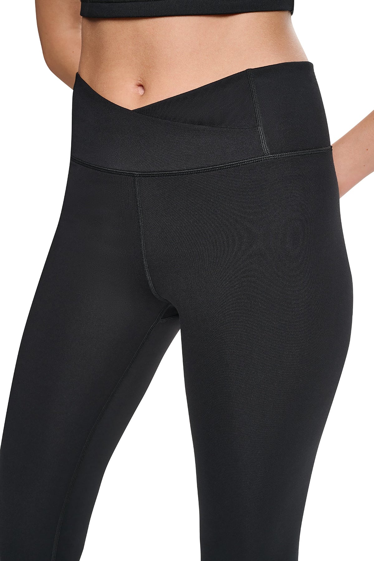 BALANCE COMPRESSION CROSSOVER FRONT FLARE PANT Black | DKNY