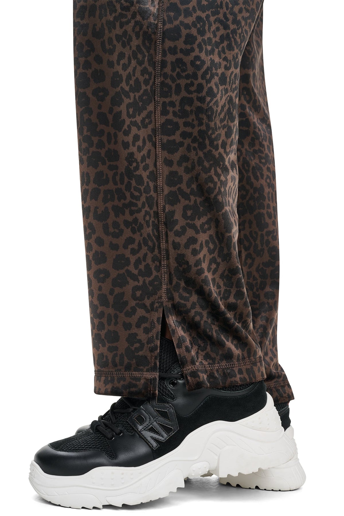 VELOUR ANIMAL PRINT MID-RISE PANT Espresso Leopard Print | DKNY