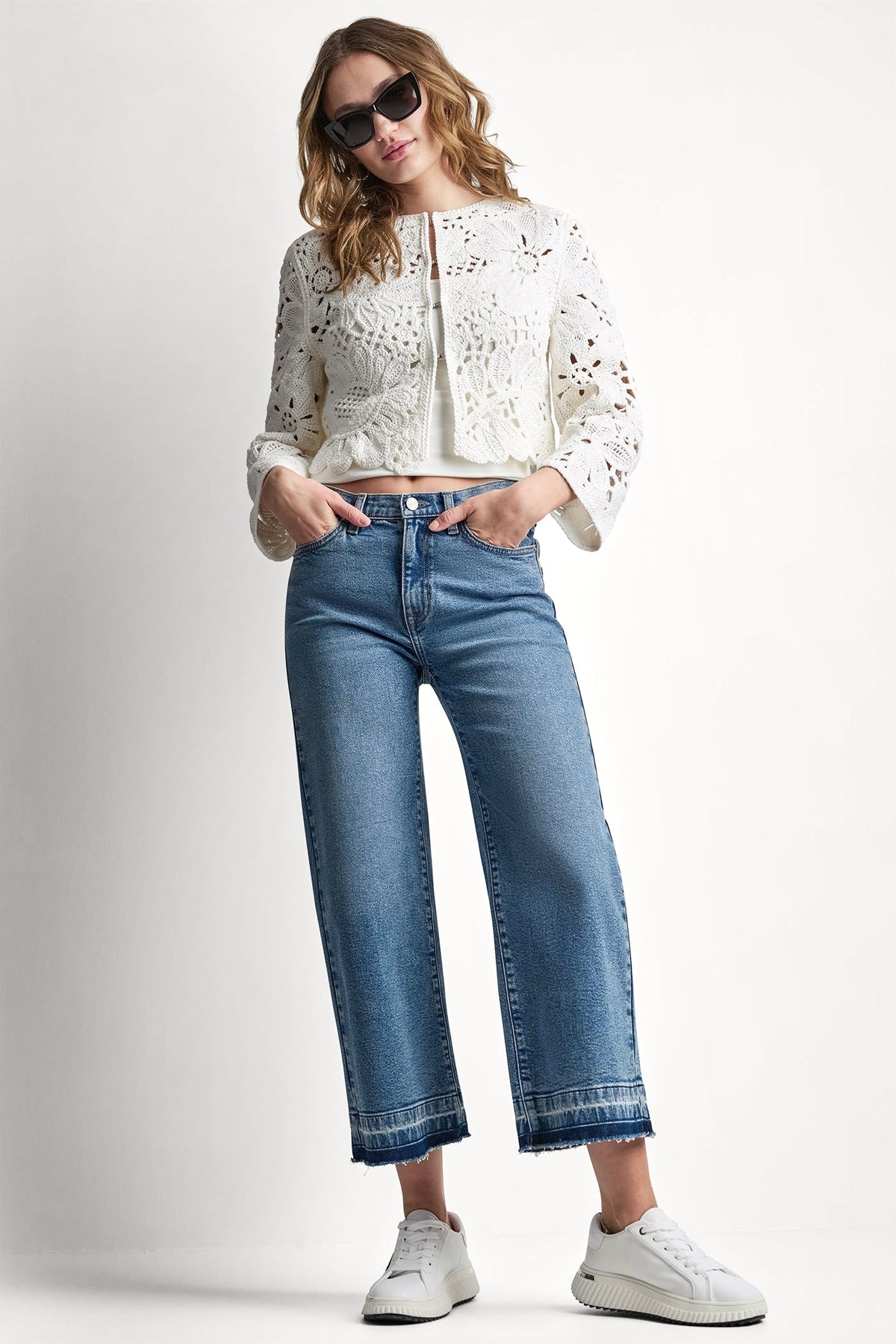 FLORAL CROCHET CARDIGAN WITH SCALLOP HEM Travertine | DKNY