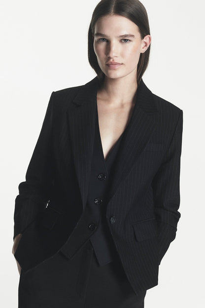 FRONT BUTTON BLAZER Black | DKNY
