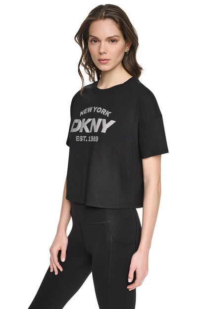 CROPPED METALLIC LOGO TEE Peacoat/Silver | DKNY