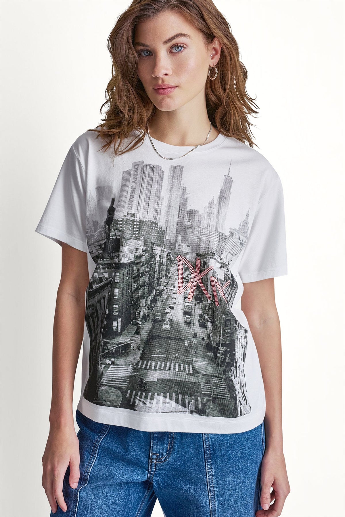 DKNY RHINESTONE NY STREETS LOGO TEE White/Black Punch | DKNY