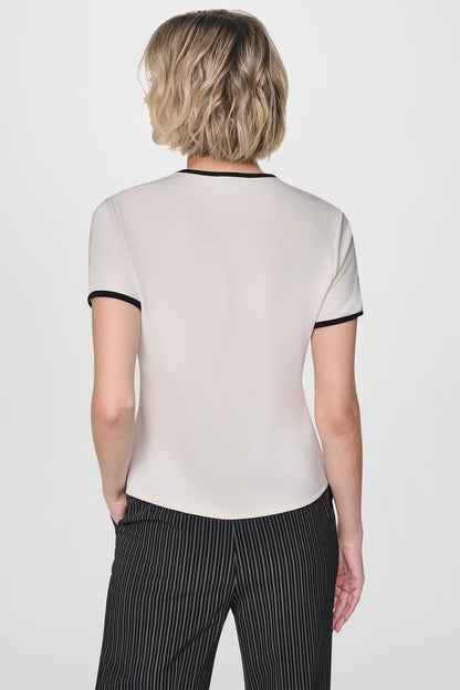 CONTRAST TRIM TEE Coconut/Black | DKNY
