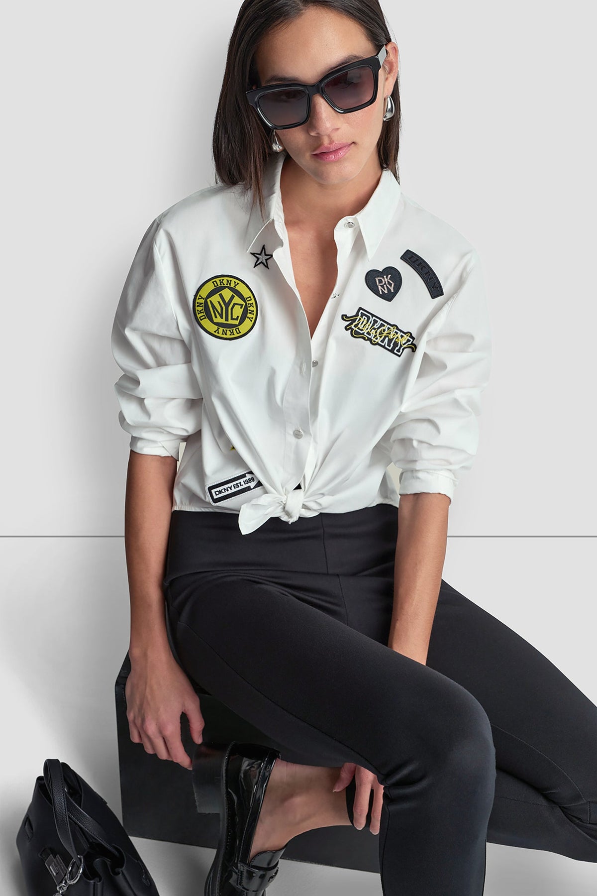 1989 LOGO PINS AND PATCHES SHIRT White | DKNY