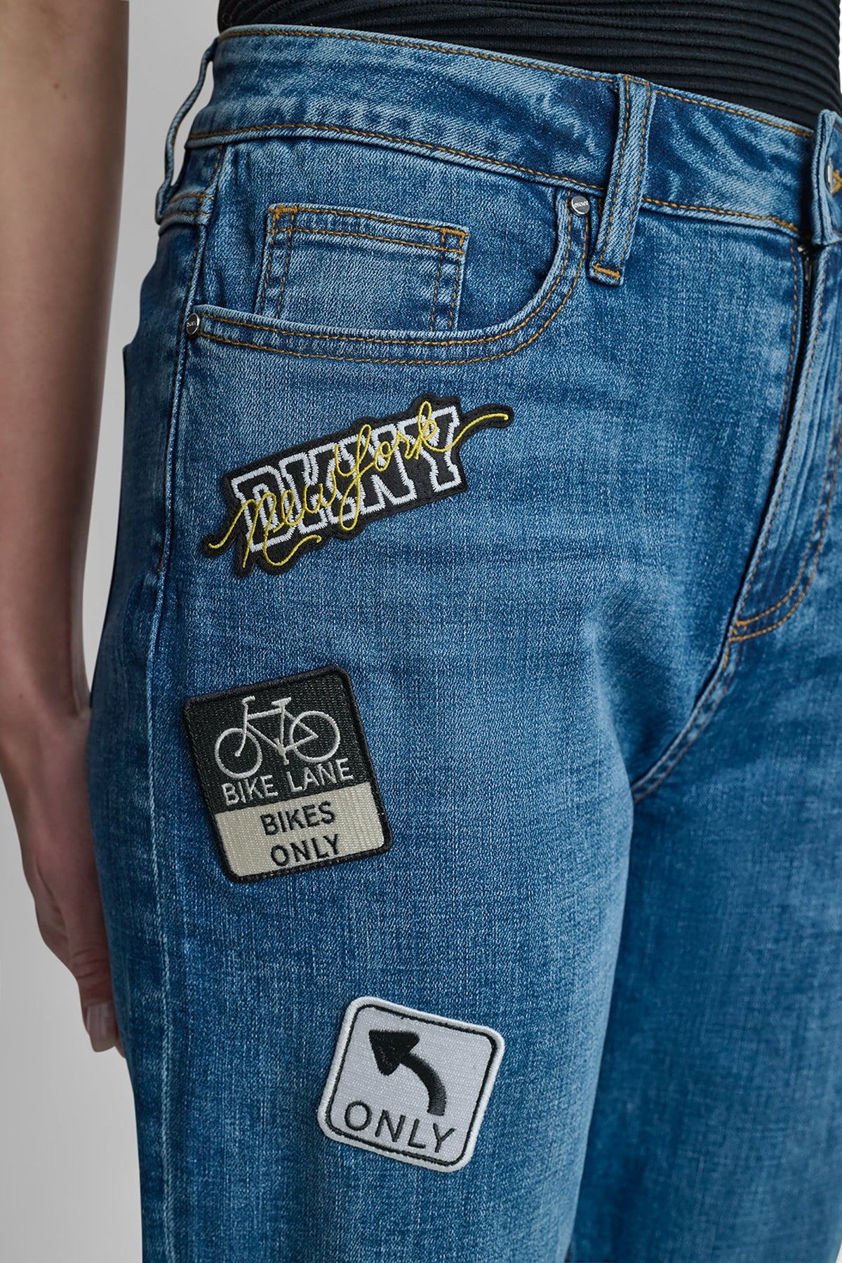 MID-RISE PINS AND PATCHES STRAIGHT-LEG JEAN Tribeca | DKNY