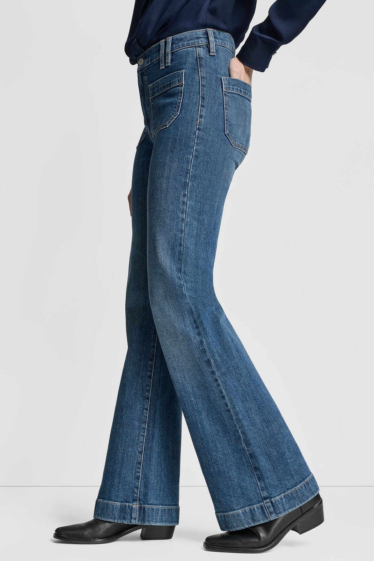 HIGH-RISE FLARE JEAN HYLAN | DKNY