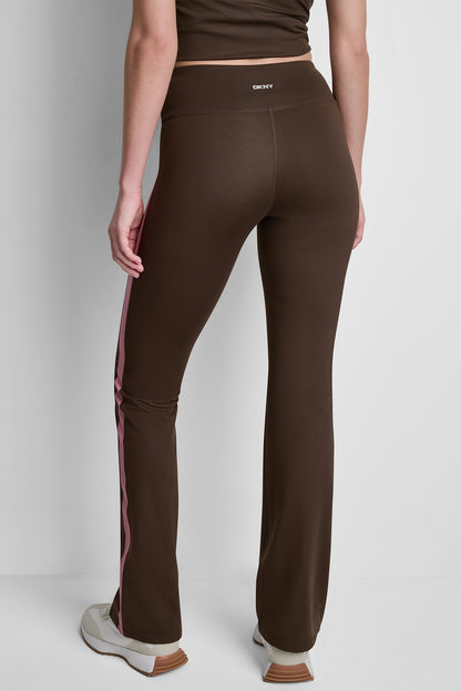BALANCE COMPRESSION SIDE STRIPE FLARE LEGGING Espresso/Mesa Rose | DKNY
