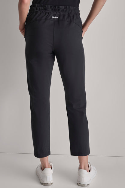 CROPPED MID-RISE BALANCE COMPRESSION SKINNY PANT Black | DKNY