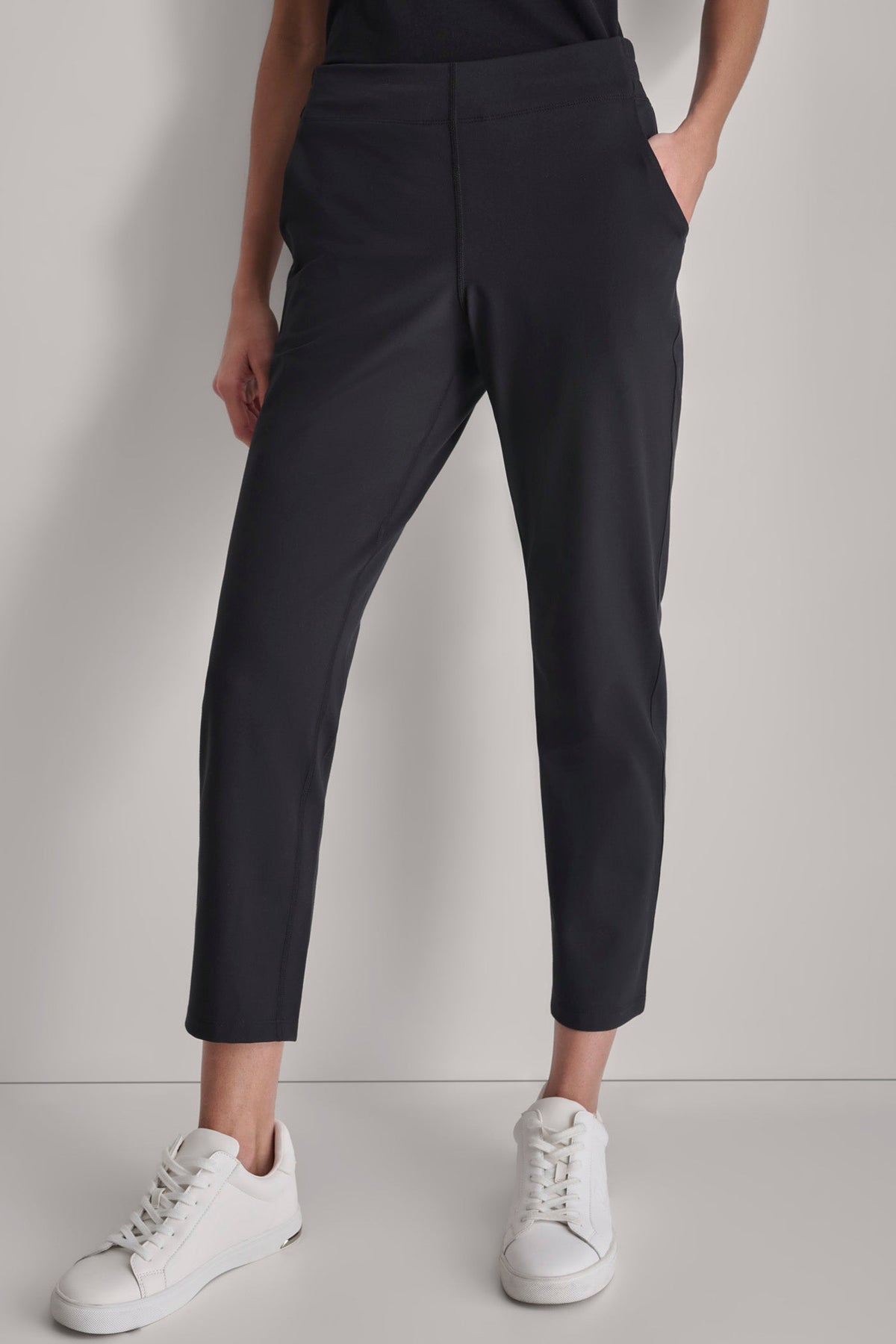 CROPPED MID-RISE BALANCE COMPRESSION SKINNY PANT Black | DKNY