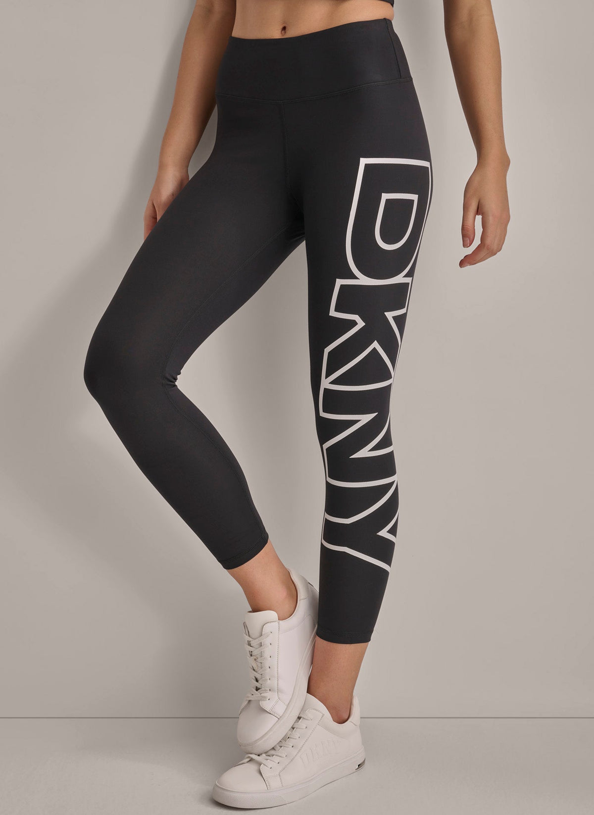 HIGH-RISE LOGO 7/8 LENGTH LEGGING Black/Silver | DKNY