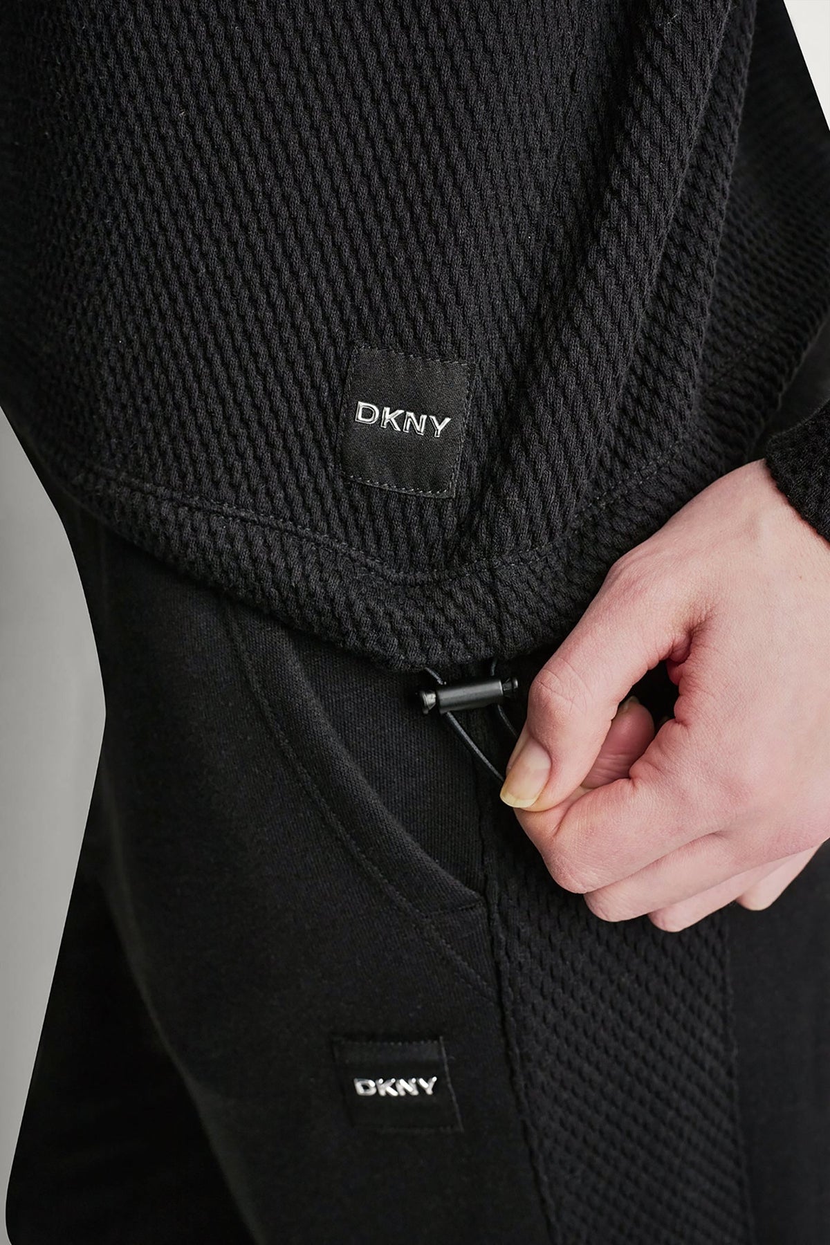JACQUARD KNIT PULLOVER Black | DKNY