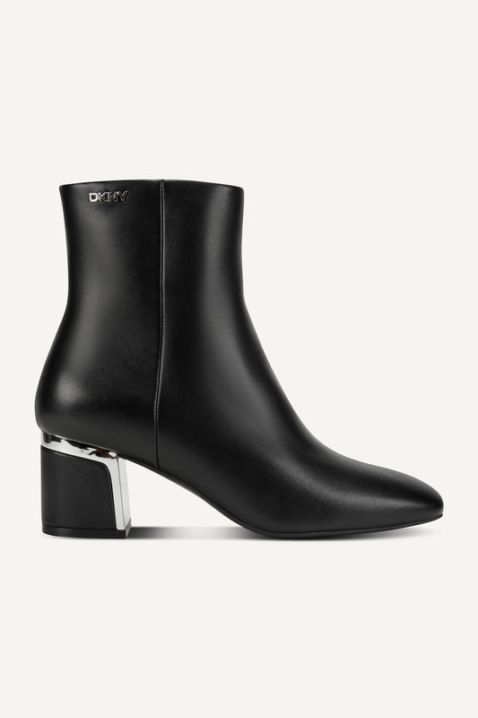 CELISHA HEELED BOOTIE Brown | DKNY