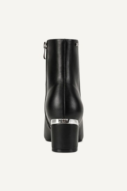 CELISHA HEELED BOOTIE Brown | DKNY