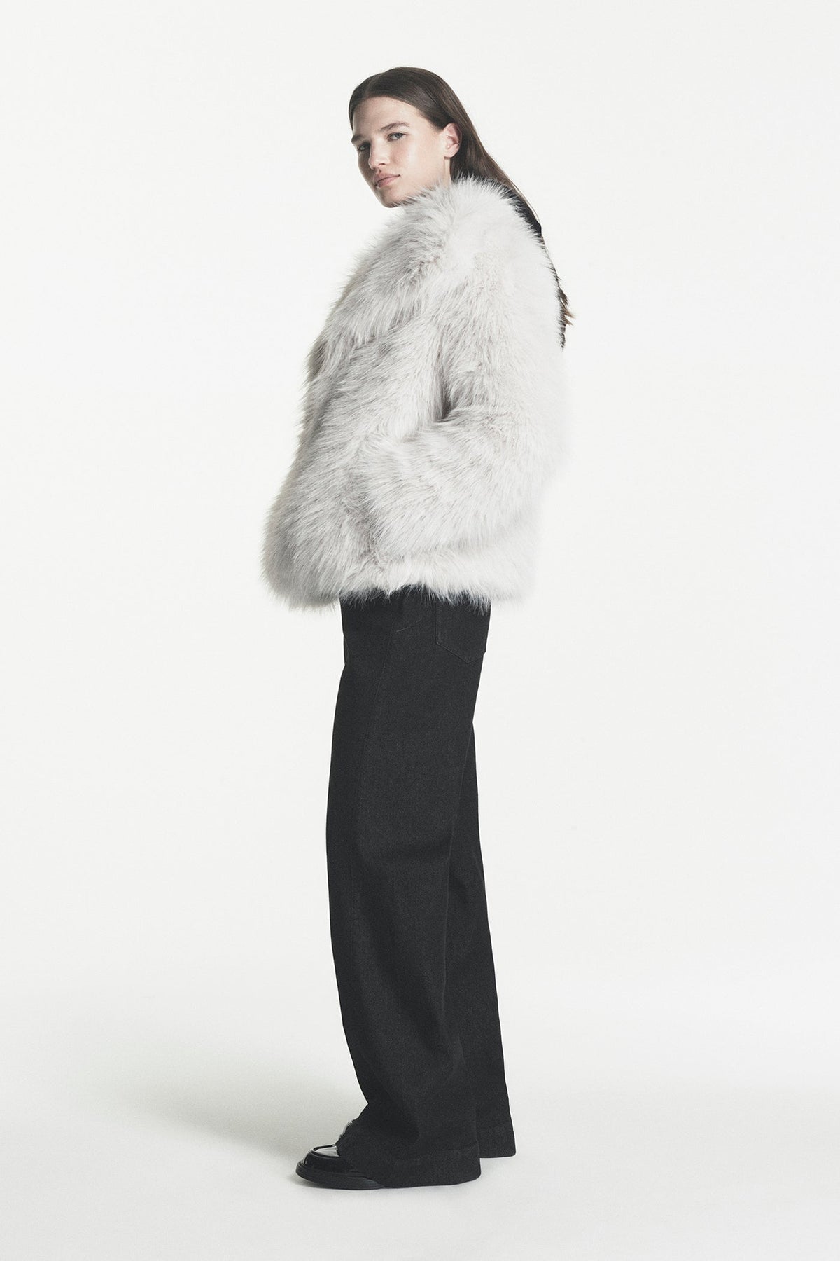 SHORT FAUX FUR JACKET Cream | DKNY