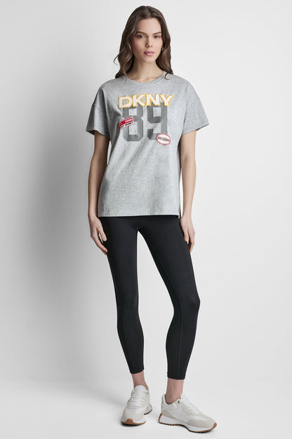 CAMPUS PATCH DROP SHOULDER TEE Black | DKNY