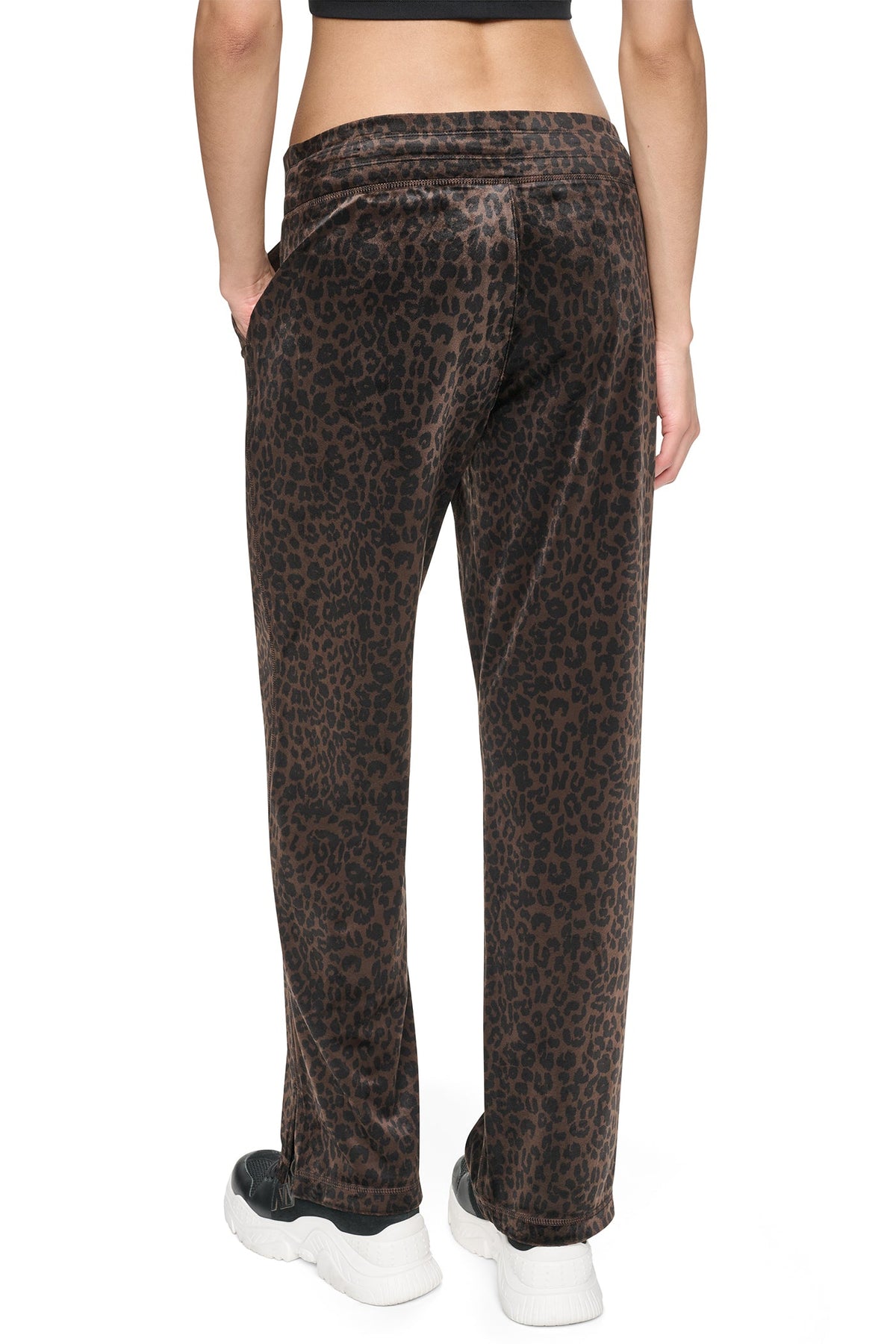 VELOUR ANIMAL PRINT MID-RISE PANT Espresso Leopard Print | DKNY
