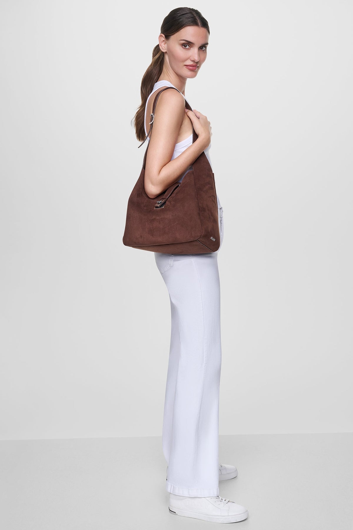 DARIA LARGE HOBO BAG Saddle | DKNY
