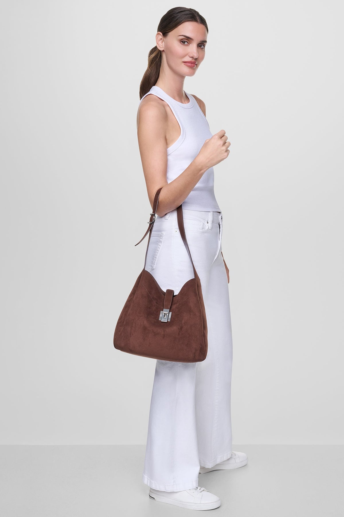 DARIA LARGE HOBO BAG Saddle | DKNY
