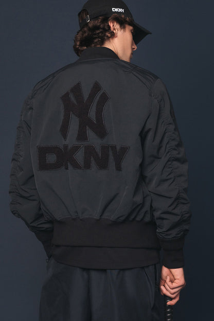 DKNY X YANKEES PLAYER’S JACKET Black | DKNY