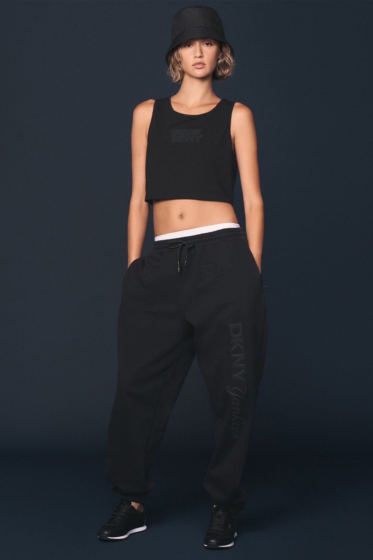 DKNY X YANKEES EMBELLISHED TRACK PANT Black | DKNY