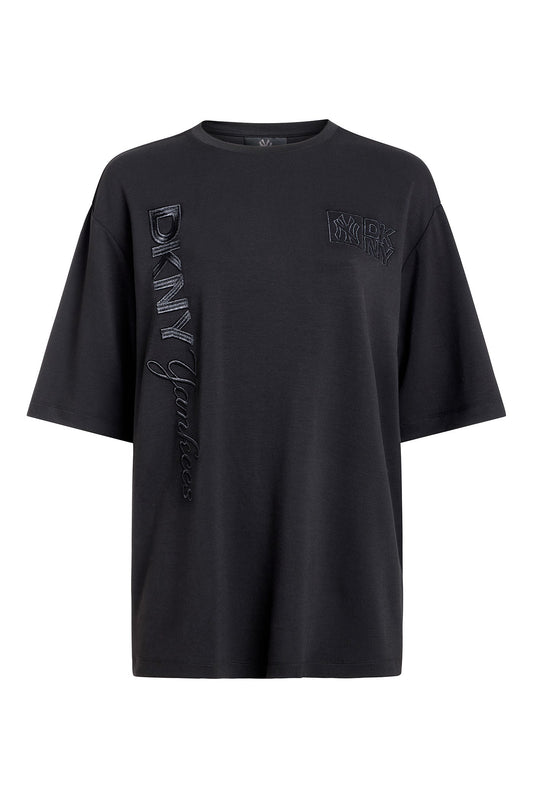 DKNY X YANKEES SHORT-SLEEVE EMBOSSED TEE Black | DKNY