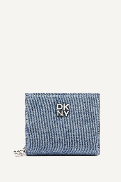 SARAH BIFOLD ZIP WALLET Denim/Black | DKNY