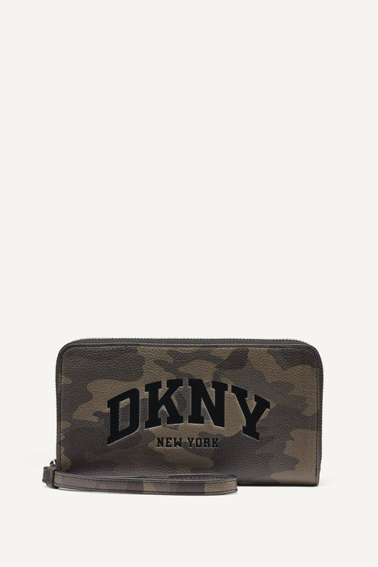 HADLEE LARGE ZIP AROUND WALLET WITH WRISTLET Camouflage | DKNY