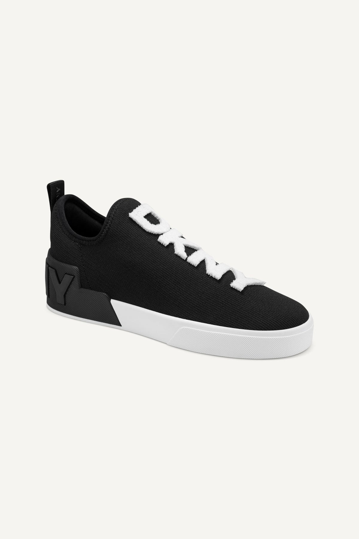 MAIZE SLIP ON SNEAKER Black/White | DKNY
