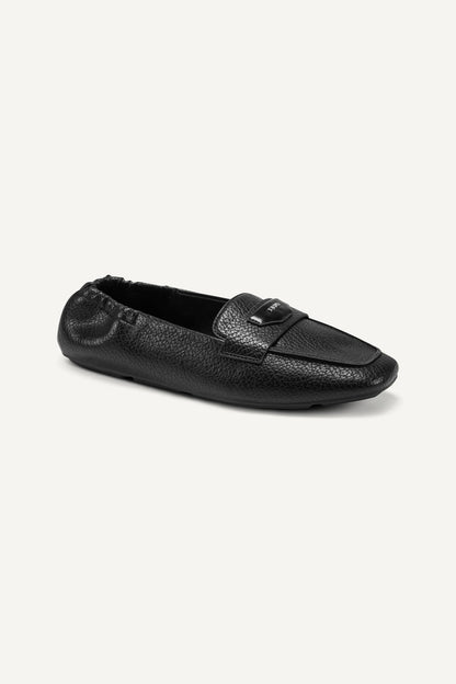 DELMAR DRIVER Black | DKNY