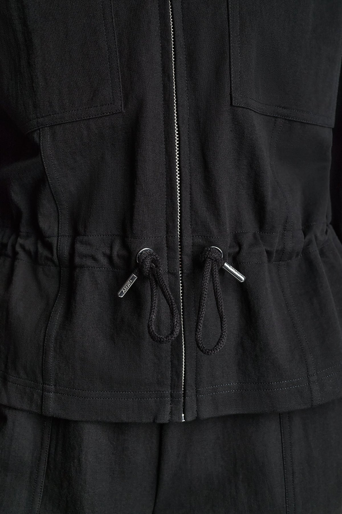 PIQUÉ TECH JACKET Black | DKNY
