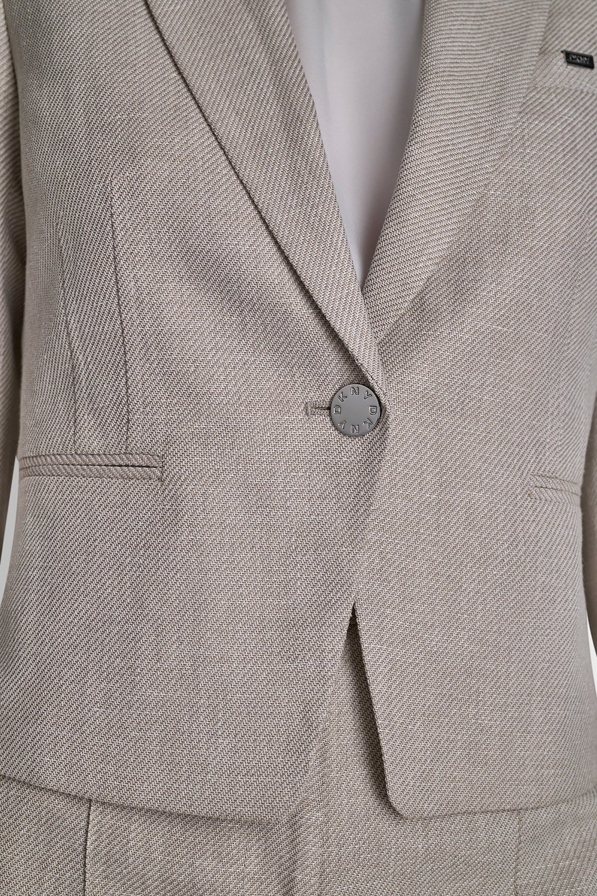 CROPPED SINGLE BUTTON BLAZER Pebble/White | DKNY