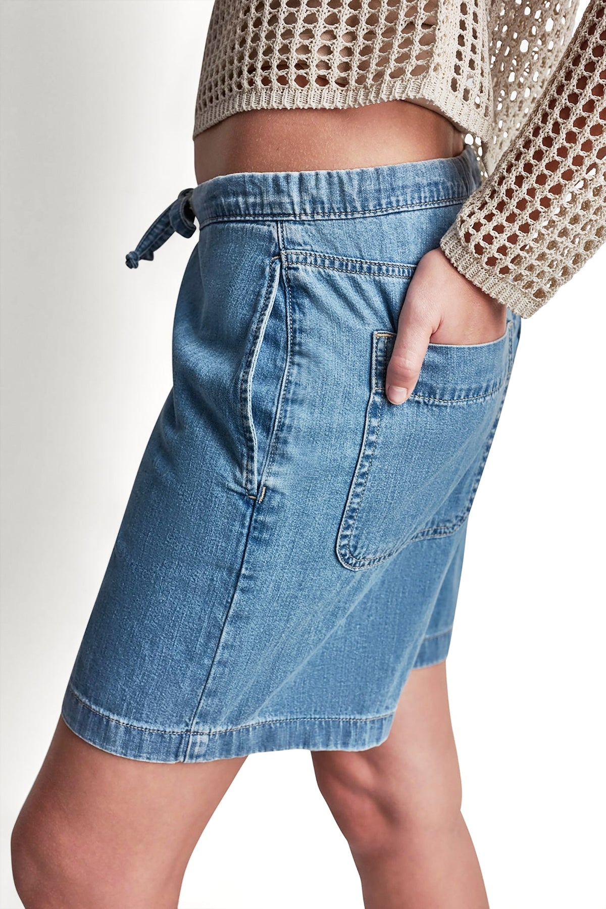 MID-RISE RELAXED DENIM SHORT WITH DRAWCORD Paladino | DKNY