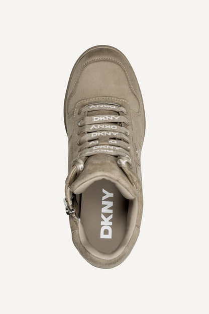 SEREINA LACE UP SNEAKER Antelope | DKNY