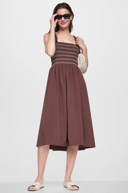 SLEEVELESS SMOCKED MIDI A-LINE DRESS Black | DKNY