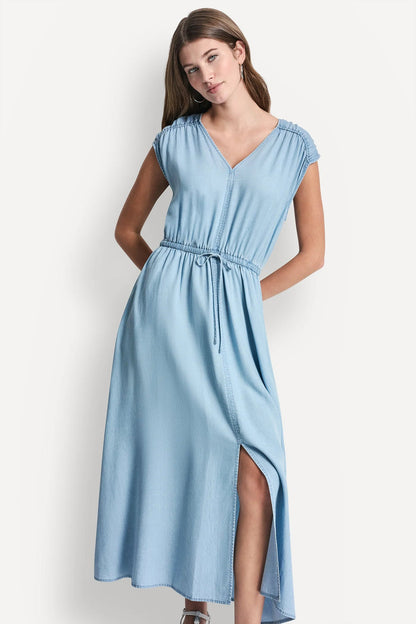RUCHED V-NECK DRESS WITH TIE WAIST Chambray | DKNY