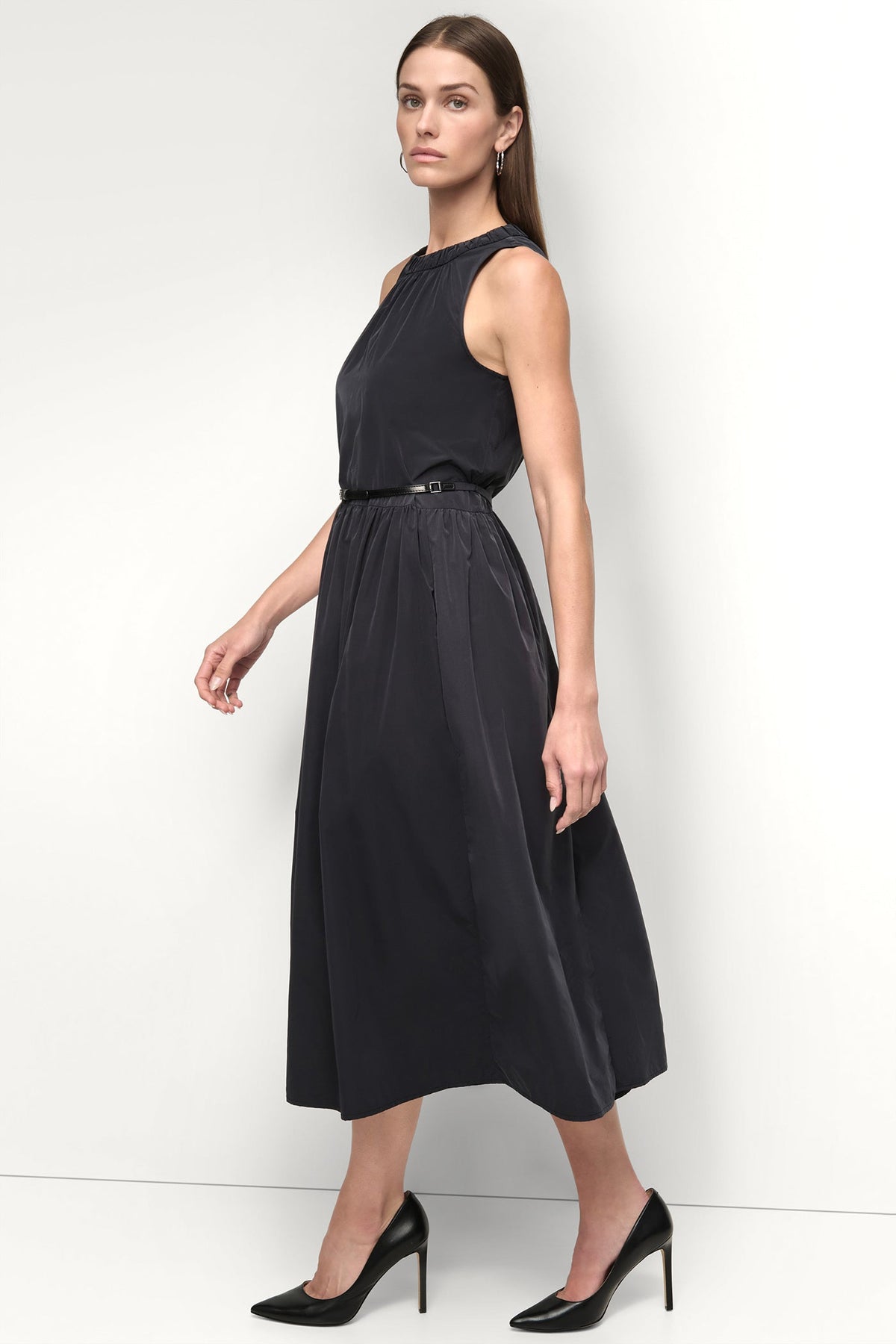 SLEEVELESS GATHERED MIDI A-LINE DRESS Indigo | DKNY