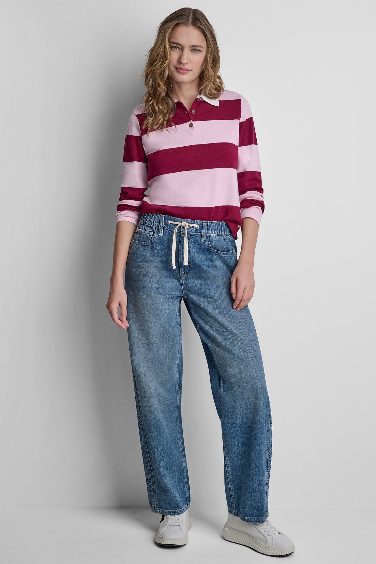 MID-RISE STRAIGHT LEG WITH LOGO DETAIL Cedar Street | DKNY