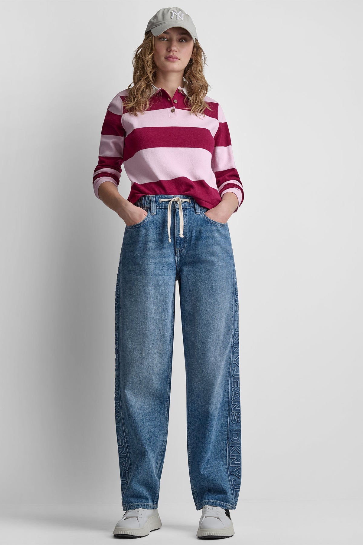 MID-RISE STRAIGHT LEG WITH LOGO DETAIL Cedar Street | DKNY