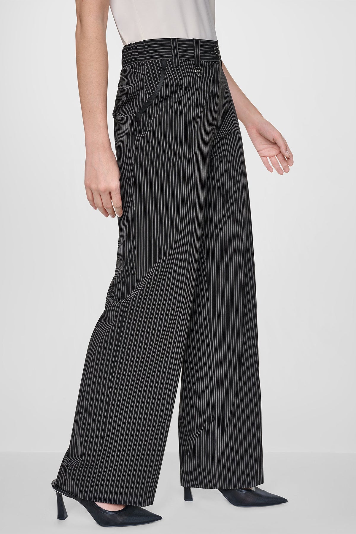 PINSTRIPE WIDE-LEG COMMUTER PANT Black/Ivory | DKNY