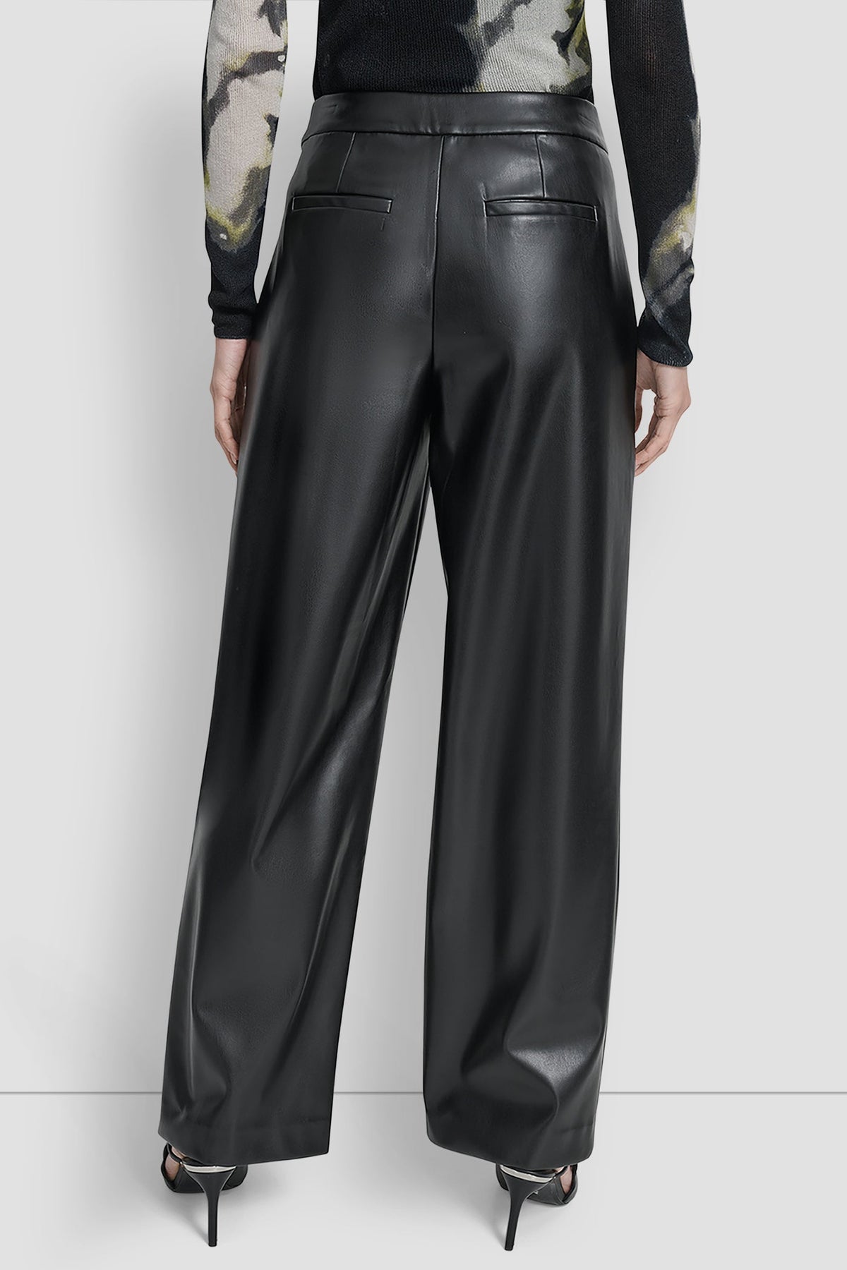 WIDE LEG PLEAT FRONT PANT Black | DKNY