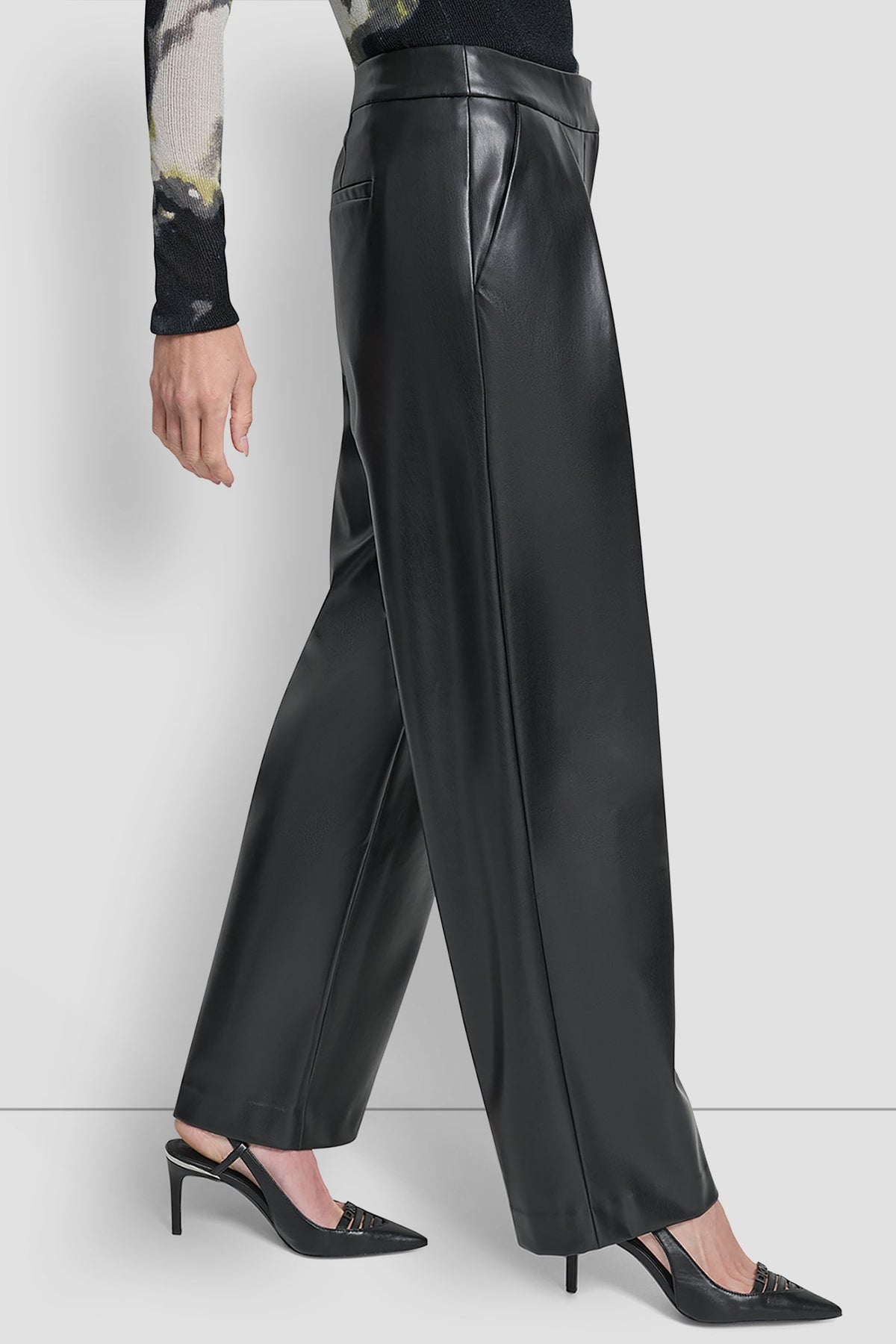 WIDE LEG PLEAT FRONT PANT Black | DKNY
