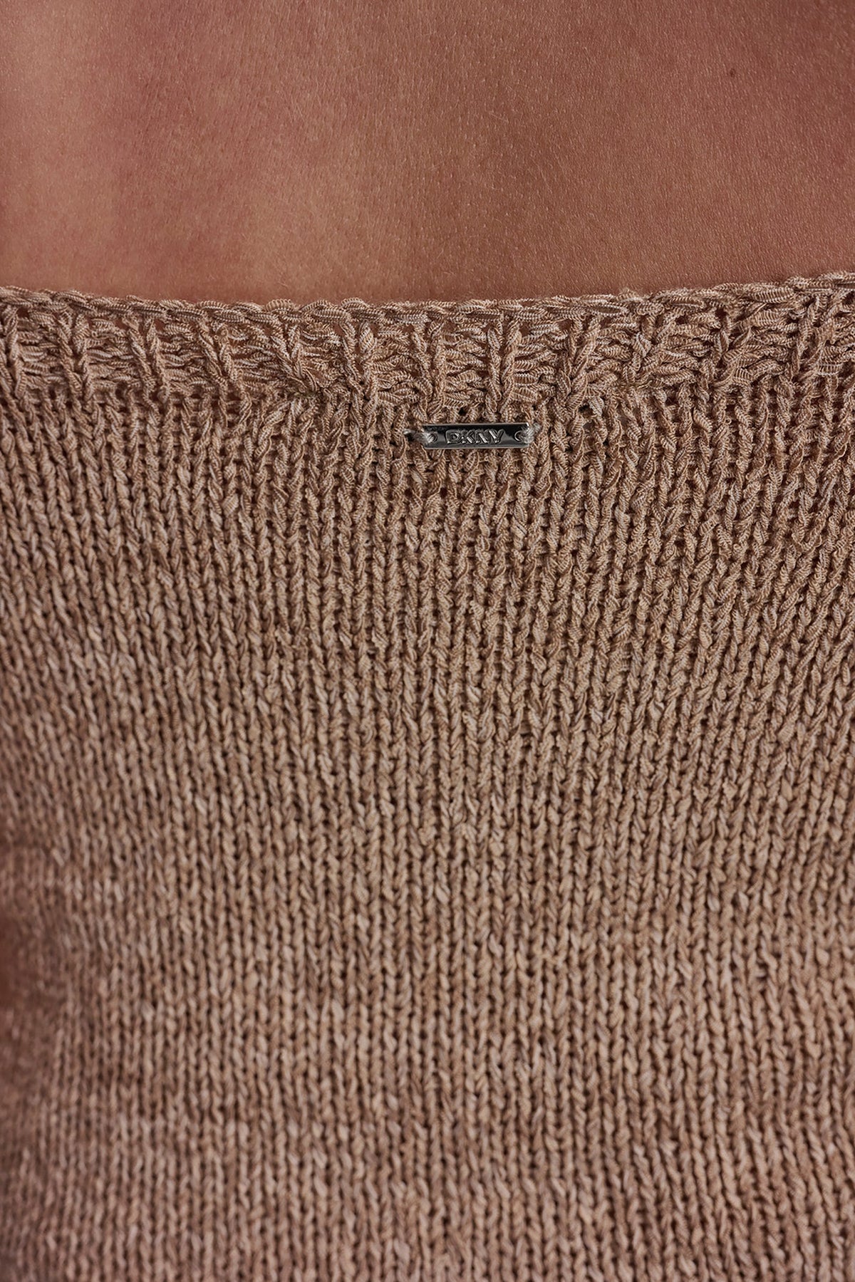CURVED HEM RIB DETAIL CAMI Woodsmoke/White | DKNY