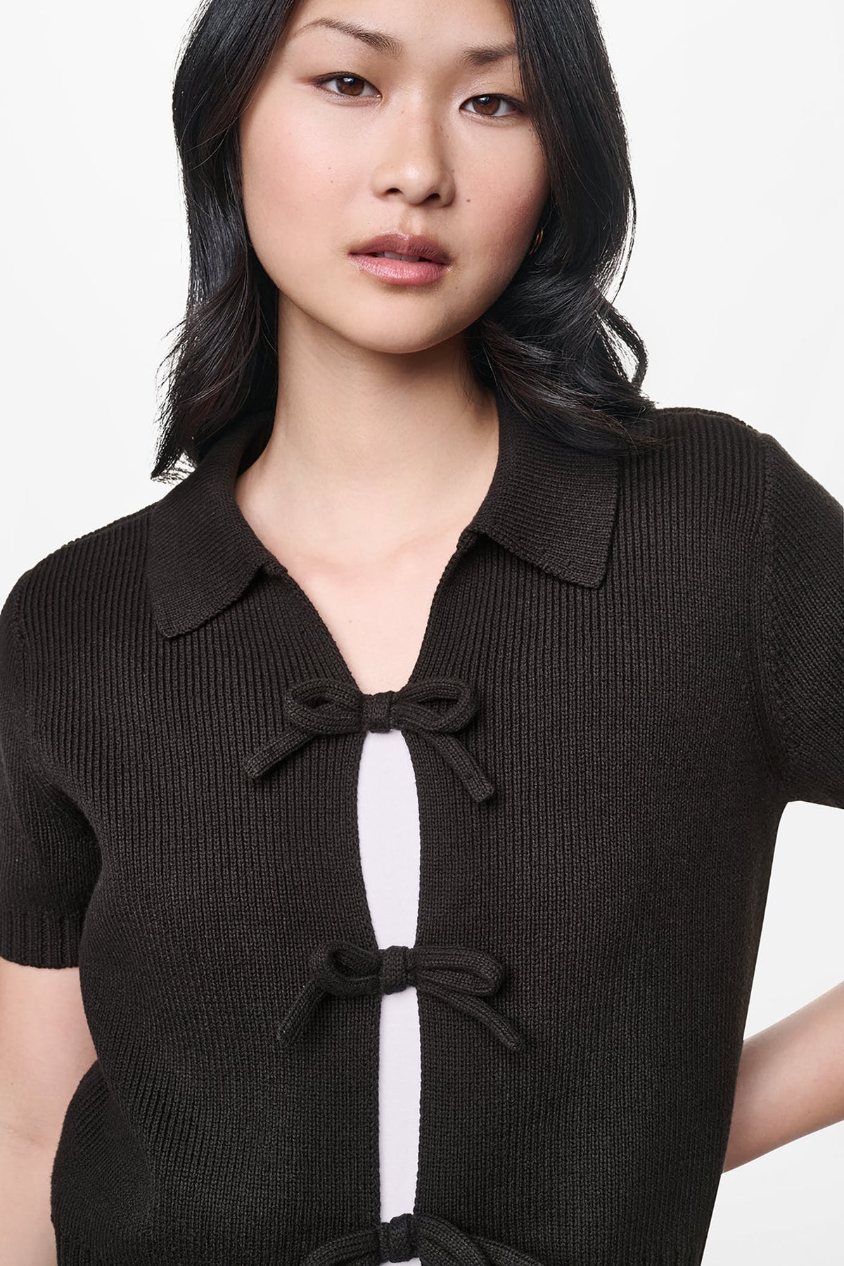 SHORT SLEEVE TIE FRONT POLO SWEATER Black | DKNY