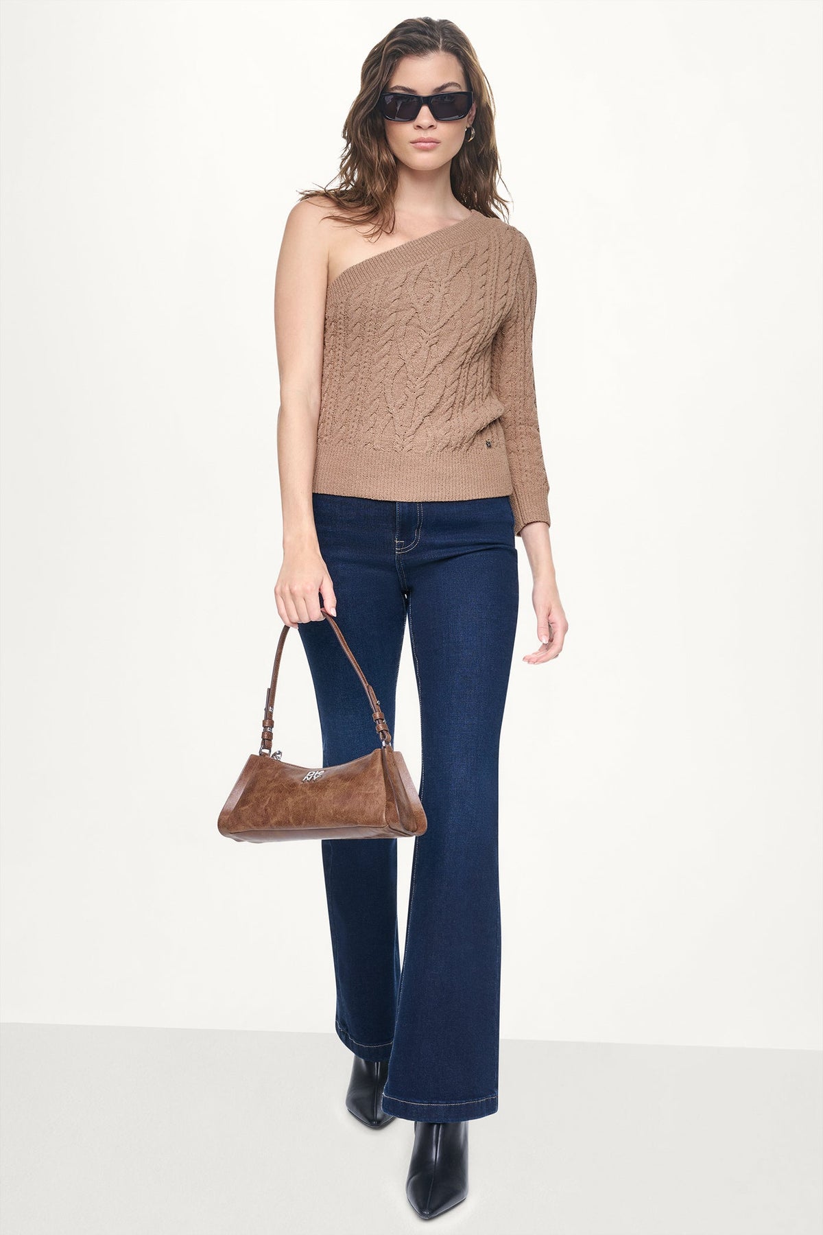 ONE SHOULDER CABLE KNIT SWEATER Travertine | DKNY