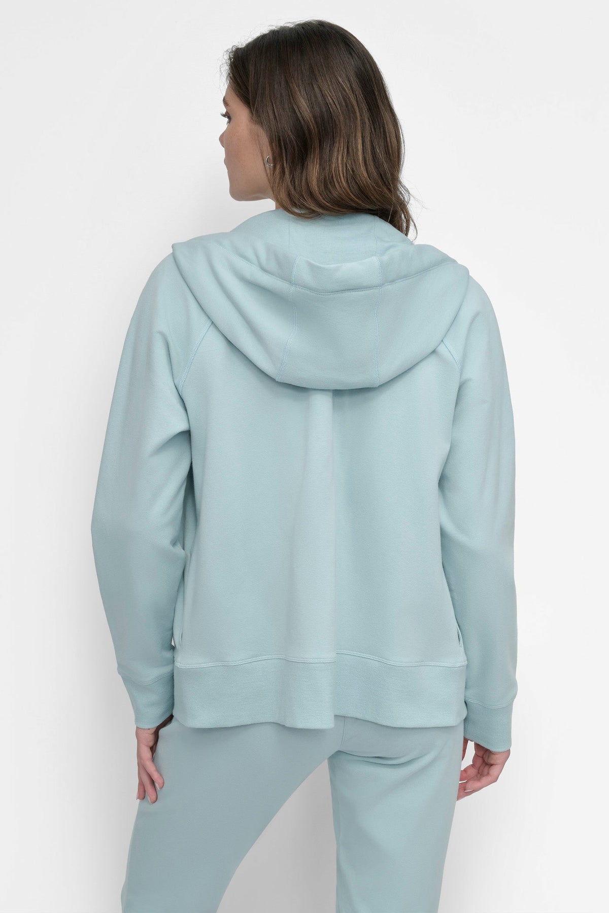 TWO-TONE LOGO DRAWSTRING HOODIE Pearl Grey Heather | DKNY