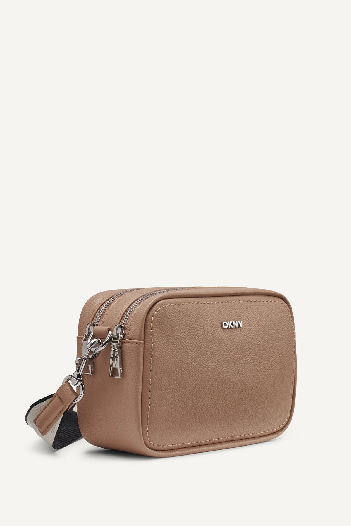 NESSA CAMERA BAG Cappuccino | DKNY