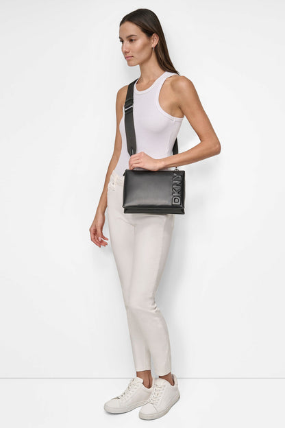 TINSLEY LOGO CROSSBODY Black/Silver | DKNY