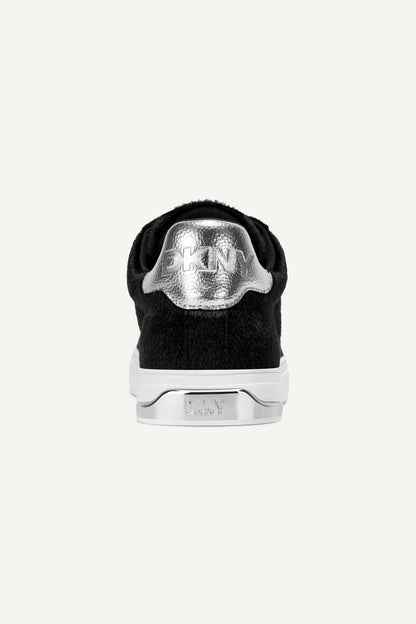 ABENI FAUX FUR LOW-TOP SNEAKER BLACK/SILVER | DKNY
