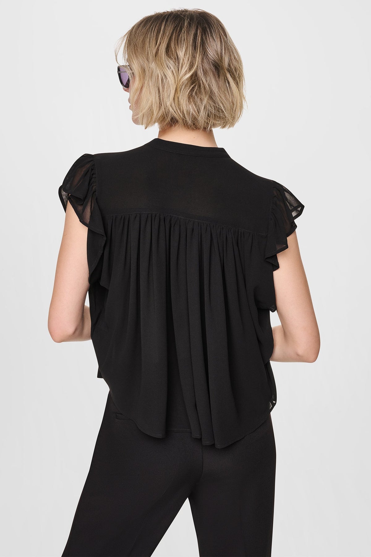 CHIFFON FLUTTER SLEEVE BLOUSE Black | DKNY