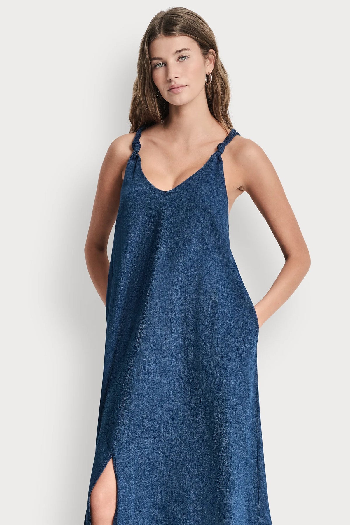 KNOTTED STRAP V-NECK MAXI DRESS Indigo | DKNY